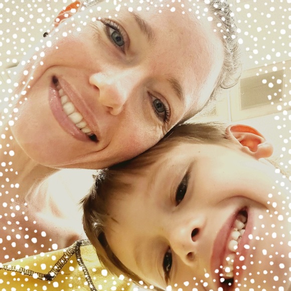 Meet your Posher, Rachel - Picture 4 of 5